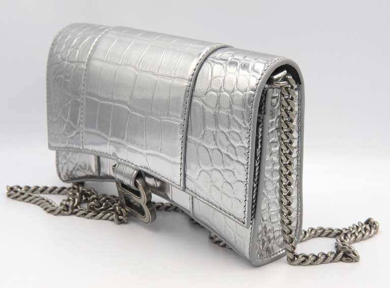 Balenciaga Hourglass Wallet on Chain Handbag