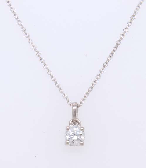 Dazzling White Gold Diamond Solitaire Pendant on Chain
