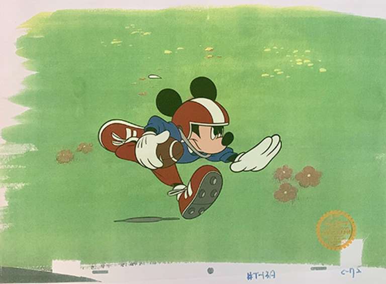 Disney, Mickey Mouse playing football