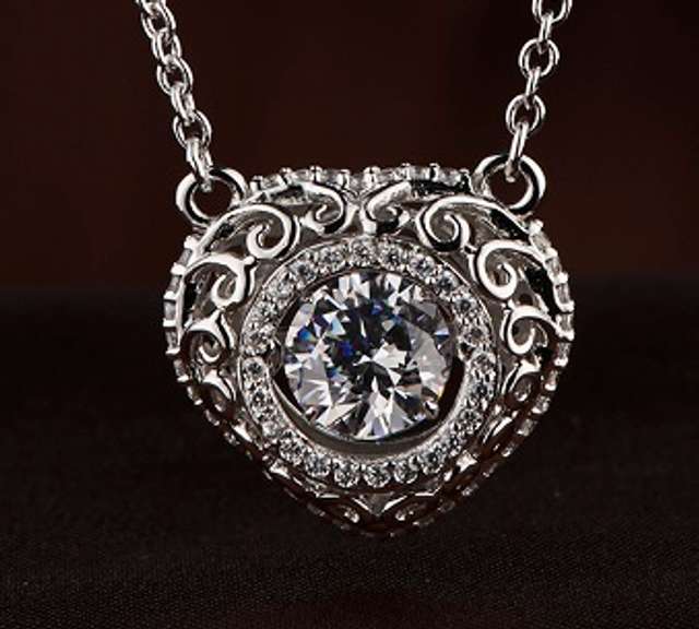 Vintage look beautiful detailed Dancing stone  pendant