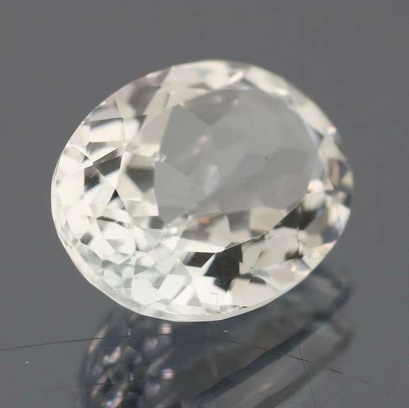 Gorgeous 11.15ct diamond white Topaz