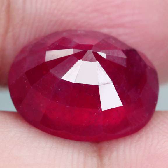 Amazing blood red 8.30ct Ruby