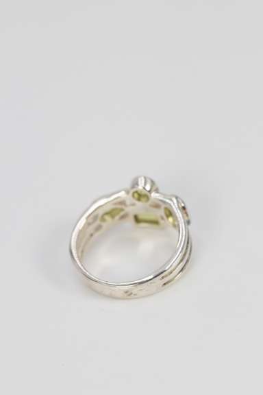 .925 Sterling Silver Ring Peridot Gemstone Ring Size 7.75