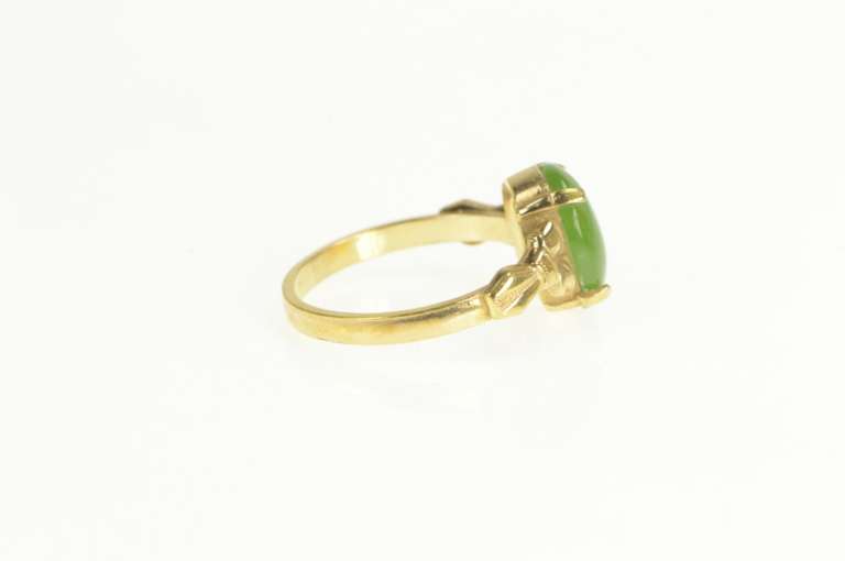 Gold Filled Retro Oval Green Nephrite Bow Accent Ring