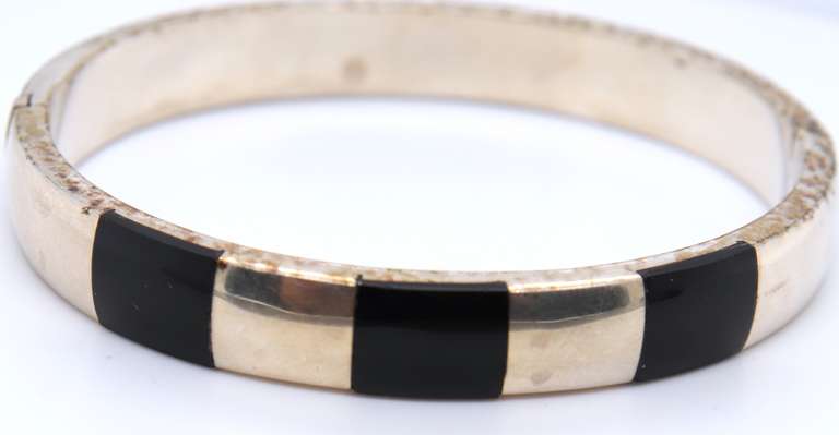 Vintage 925 Sterling Silver Black onyx Bangle Bracelet