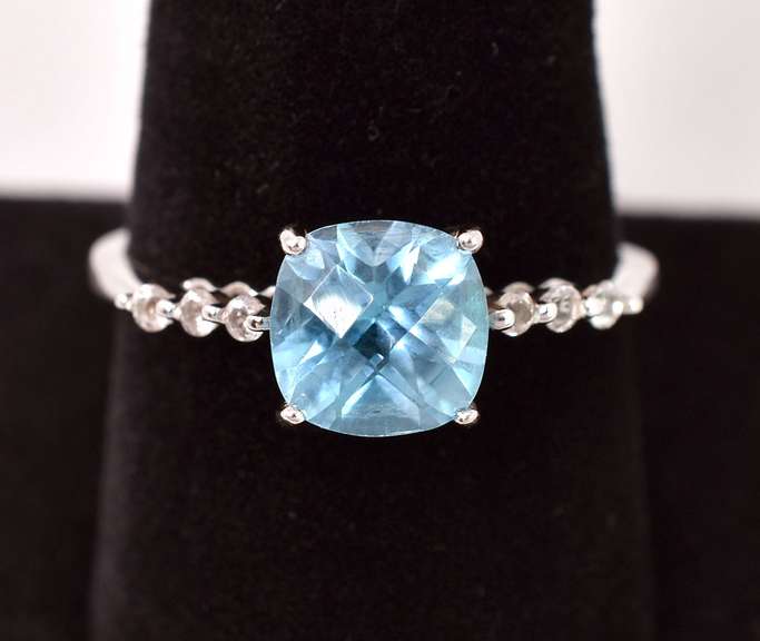 Brilliant Blue Topaz and Quartz Ring in White Gold