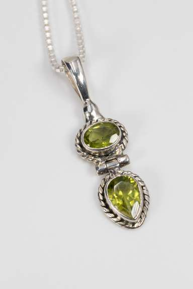 Sterling Silver Natural Peridot Gemstone Pendant