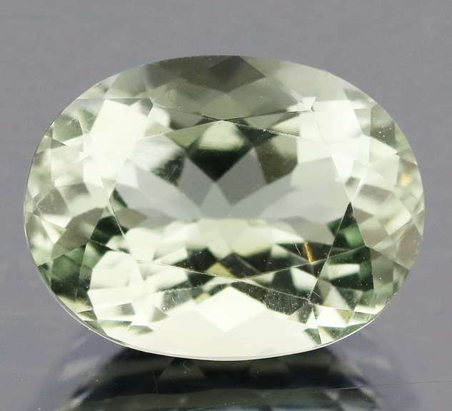 Brilliant 7.80ct natural platinum green Amethyst