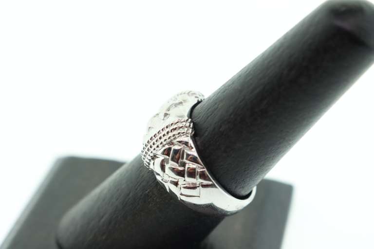 LADIES 14K WHITE GOLD AND DIAMOND RING
