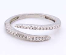 Lot of 2 Vintage 925 Sterling Silver Cubic Zirconia Rings