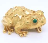 Wonderful Yellow Gold Marlene Stowe Frog Pin