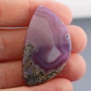 Artistic 44.50ct Chalcedony and Chlorite cabochon