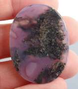 Artistic 55ct Chalcedony and Chlorite cabochon