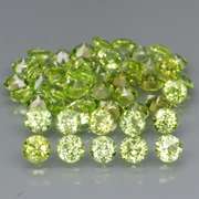Fantastic 6.25ct 3mm round cut Peridot set