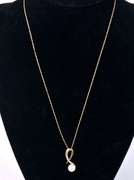 Stunning Pearl and Diamond Pendant Necklace in 14K Yellow Gold