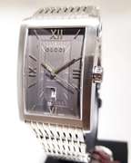 Gucci men's wristwatch 8600M Automatic Swiss Made NEW with tags box and papers