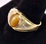 Stunning Men's Tiger's Eye and Diamond Ring in Yellow Gold