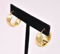 Classic Hoop Style Earrings in 18K Yellow Gold