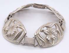 Vintage 925 Sterling Silver Flower Wide Link Bracelet
