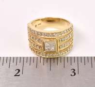 Sensational Diamond Ring in 14K Yellow Gold