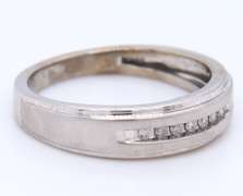 Beautiful White Gold Satin Finish Diamond Band