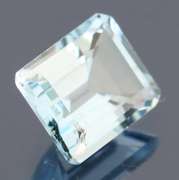 Amazing 5.49ct emerald cut sky blue Topaz