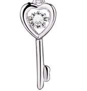 Elegant heart key pendant with center Stone dancing