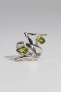 .925 Sterling Silver Ring w/ Peridot Natural Gem Stones Size 7