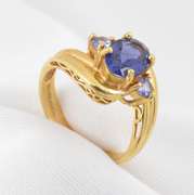 Pleasing Oval Tanzanite Ring