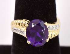 Amazing Amethyst and Diamond Ring in 14K Yellow Gold