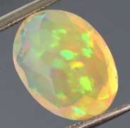 Gorgeous glittering 2.92ct faceted Jelly Opal