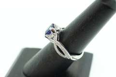 LADIES 18K WHITE GOLD SAPPHIRE AND DIAMOND RING