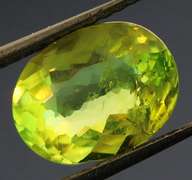 Gorgeous 1.50ct color shifting Sphene