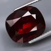 Chianti red 8.44ct top luster Spessartite Garnet