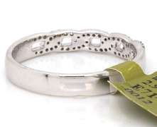 New White Gold 0.22ctw Diamond Link Band Ring