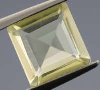 Flashing 2.79ct untreated emerald cut Citrine