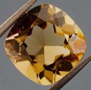 Fiery 5.15ct cushion cut honey Citrine