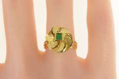 18K Yellow Gold 1960's Natural Emerald Retro Swirl Cocktail Ring