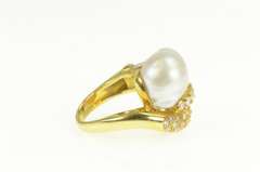 18K Yellow Gold 1.60 Ctw Pave Diamond Baroque Pearl Ring