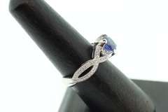 LADIES 18K WHITE GOLD SAPPHIRE AND DIAMOND RING