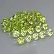Fantastic 6.25ct 3mm round cut Peridot set