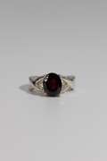 .925 Sterling Silver Garnet Natural Gem Stone 10mm x 8mm Size 6 Ring