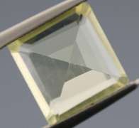 Flashing 2.79ct untreated emerald cut Citrine