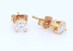Elegant Yellow Gold Round Brilliant Cut Diamond Stud Earrings