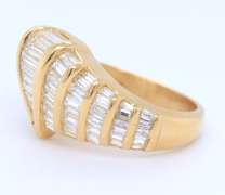 Majestic 18kt Yellow Gold Diamond Ring