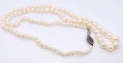 Graduated Pearl Necklace and Sterling Silver Pendant