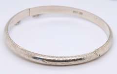 Vintage 925 Sterling Silver Signed Bangle