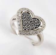 Black & White Diamond Heaart Ring