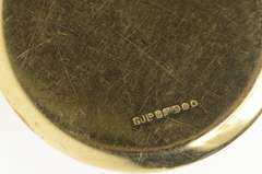 9K Yellow Gold 1960's Flower Engraved Photo Picture Locket Pendant