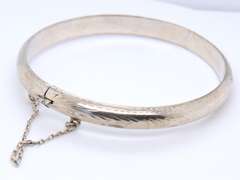 Vintage 925 Sterling Silver Bangle